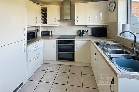 3 bedroom detached house for sale, Juniper Close, Newport, Isle of Wight