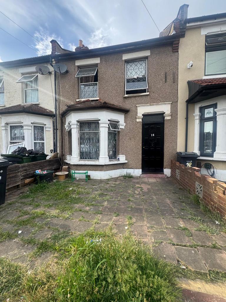 4-bedroom House for rent