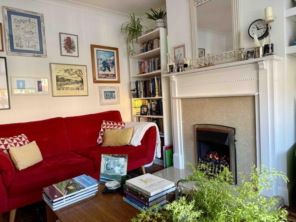 3 Bedroom Semi Detached for Sale