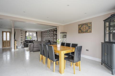 18 Addison Road, Ilford, IG6 2LW