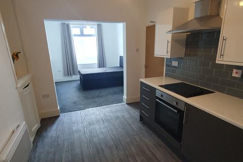 undefined, Flat 1, 19 Mundy Place