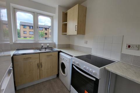 1 bedroom flat to rent, Sandown Road, Watford, WD24