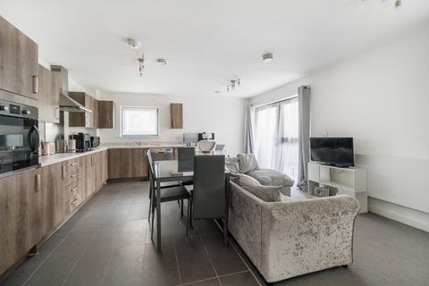 2 bedroom apartment for sale, Blueberry Court, Broadis Way, Rainham, RM13