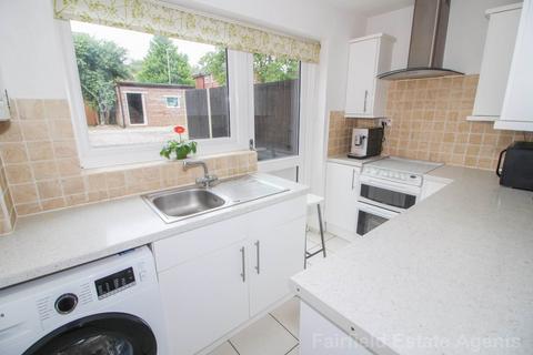 2 bedroom semi-detached house for sale, Burnley Close, South Oxhey