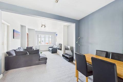 3 bedroom terraced house for sale, Aston Road, Willerby, HU10 6SG