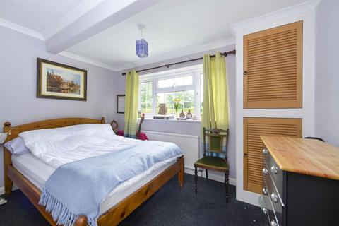 4 bedroom bungalow for sale, Plaistow Road, Dunsfold, Godalming