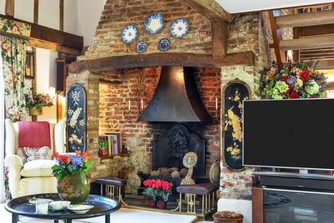 3 bedroom cottage for sale, High Street, Royston SG8