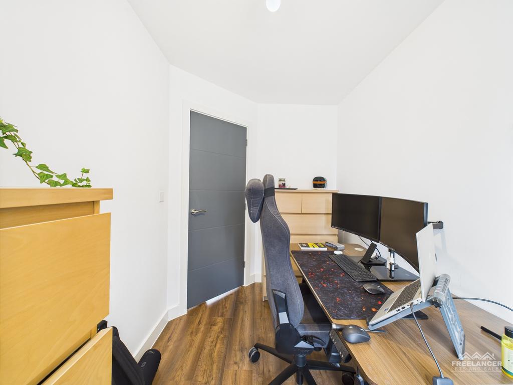 Bedroom 3(b)