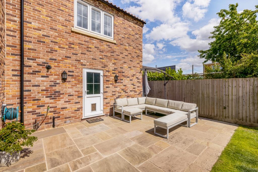 1 Clarke Close (Quadring)-14
