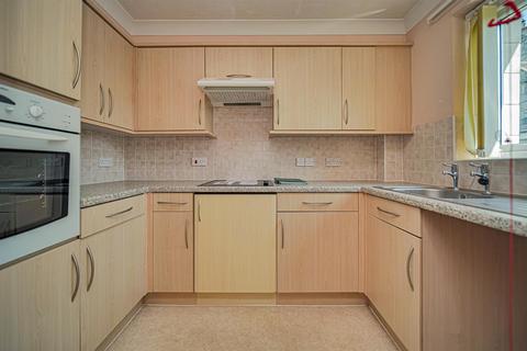 2 bedroom retirement property for sale, Lowbourne, Melksham SN12