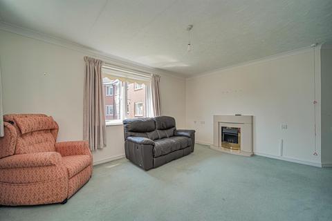 2 bedroom retirement property for sale, Lowbourne, Melksham SN12