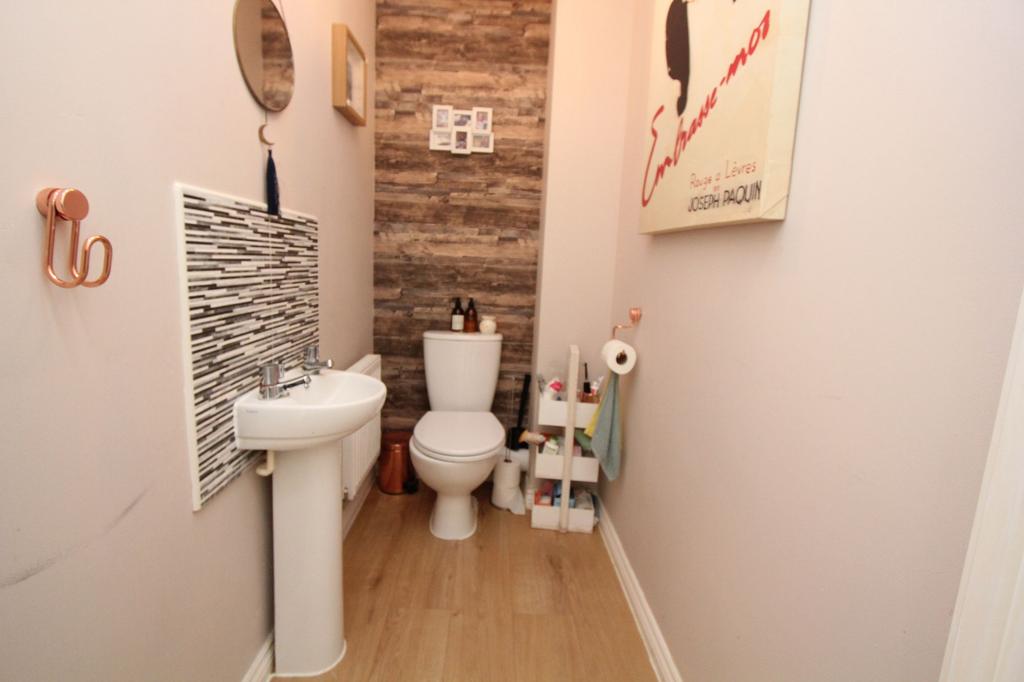 Cloakroom WC