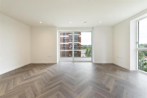 3 bedroom flat for sale, Henshaw Parade, The Hyde, London