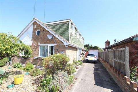 3 bedroom detached bungalow for sale, Southsea Avenue, Minster On Sea, Sheerness