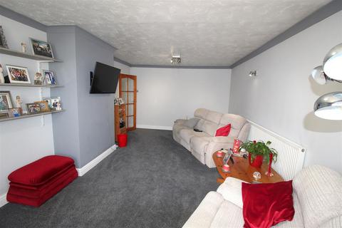 3 bedroom detached bungalow for sale, Southsea Avenue, Minster On Sea, Sheerness