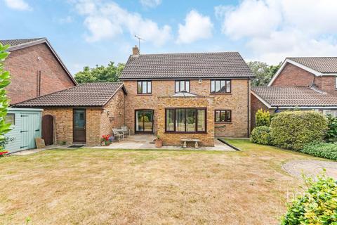 65 Beachs Drive, Chelmsford, CM1 2NJ