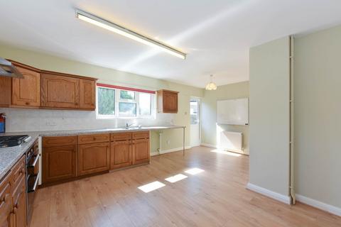 5 bedroom semi-detached house for sale, Costons Avenue, Greenford