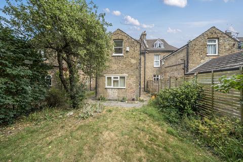 2 bedroom apartment for sale, Amblecote Road, London