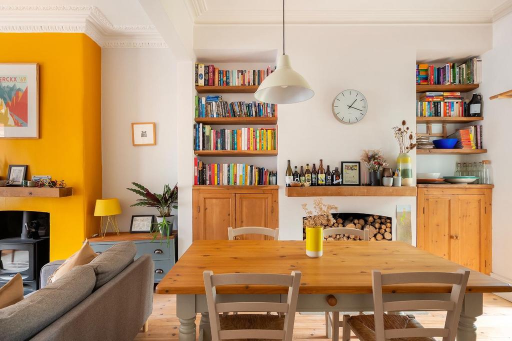 0 W5 AMR - Dining Room E.jpg