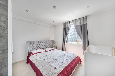 undefined, Slough,  Berkshire,  SL1