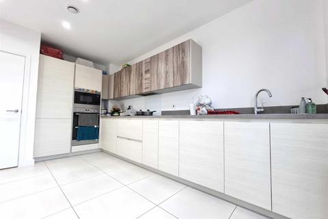 3 bedroom townhouse for sale, Wood Lane, Dagenham