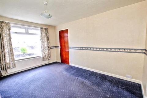 7 Andrew Place, Carluke, ML8 5UD