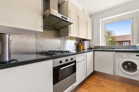 1 bedroom flat to rent, Halton Road, London