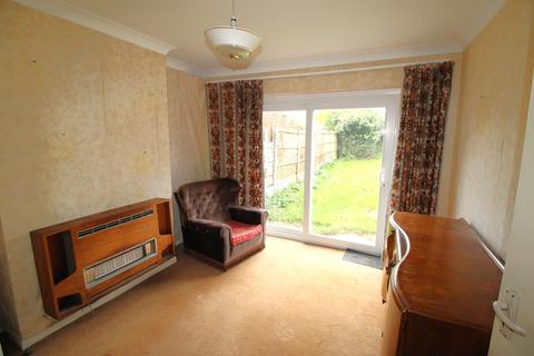 3 bedroom semi-detached house for sale, Kingfisher Road, Upminster RM14