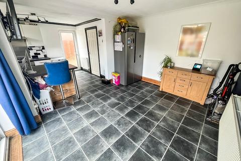 3 bedroom detached house for sale, Gainsborough Crescent, Hillmorton, Rugby, CV21