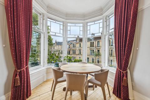 4 bedroom apartment for sale, Melville Street, Pollokshields