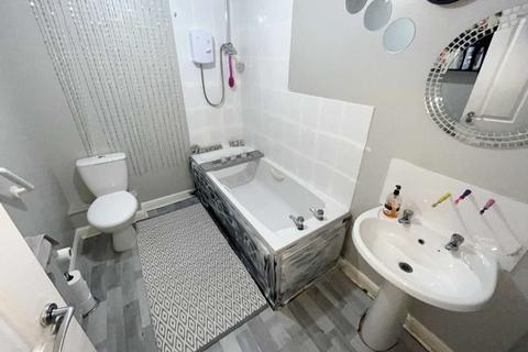 undefined, Willowpark Court, Airdrie ML6