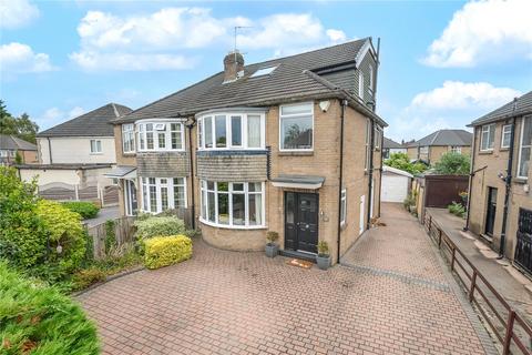 4 bedroom semi-detached house for sale, Carr Manor Drive, Leeds, West Yorkshire