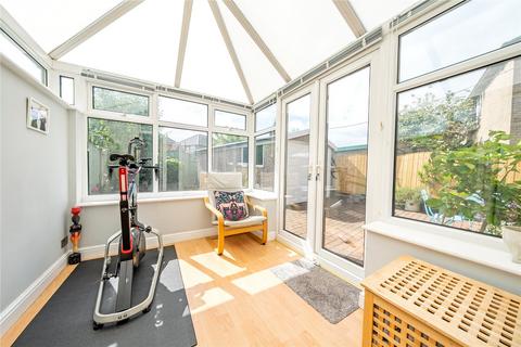64 Carr Manor Drive, Leeds, LS17 5AU