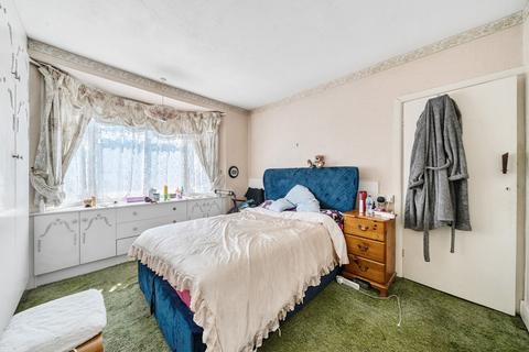 3 bedroom end of terrace house for sale, Annsworthy Avenue, Thornton Heath, CR7