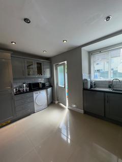 19 Shone Avenue, Manchester, M22 5FZ