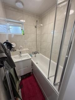 undefined, Smythe Street, London E14