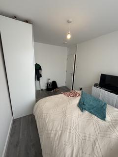 undefined, Smythe Street, London E14