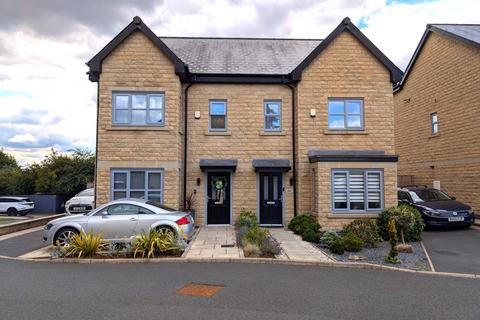 4 bedroom semi-detached house for sale, The Woodlands, Bolton-upon-Dearne, Rotherham, S63