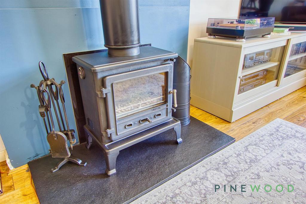 Log burner