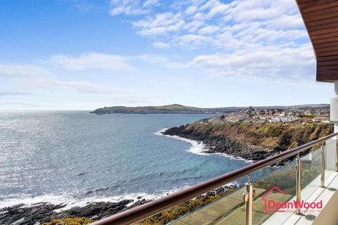 4 bedroom apartment for sale, Penthouse, Majestic Apartments, King Edward Road, Onchan