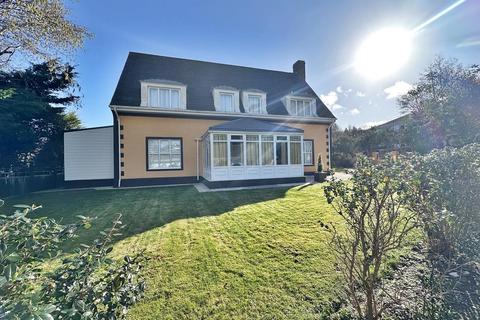 6 bedroom detached bungalow for sale, 15, Queens Valley, Ramsey, Isle Of Man