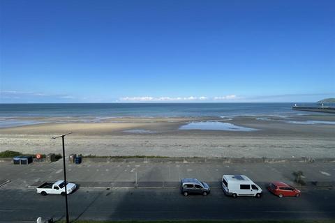 2 bedroom flat for sale, Apartment, The Waterfront, Ramsey