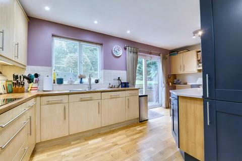 4 bedroom detached bungalow for sale, Mill End, Kenilworth CV8