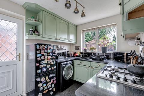9 Barbrook Close, Standish, Wigan, WN6 0SX