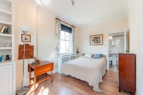 Studio for sale, Pilgrims Cloisters, Sedgmoor Place, Camberwell, London, SE5