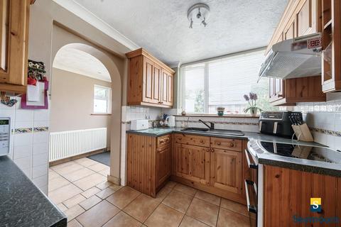 3 bedroom semi-detached house for sale, Great Goodwin Drive, Guildford GU1