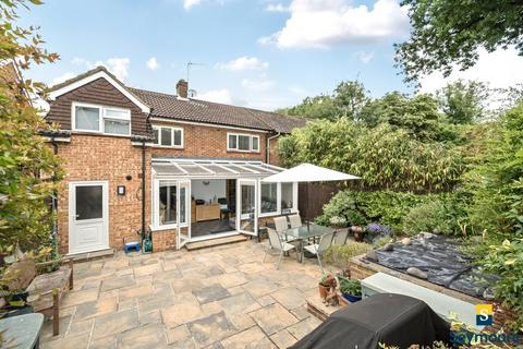 undefined, Great Goodwin Drive, Guildford GU1