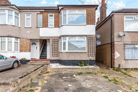 31 Squirrels Heath Lane, Romford, RM2 6DP