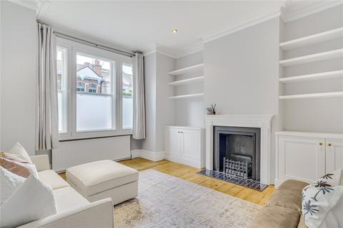 214 Wandsworth Bridge Road, London, SW6 2UE