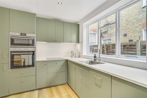 214 Wandsworth Bridge Road, London, SW6 2UE